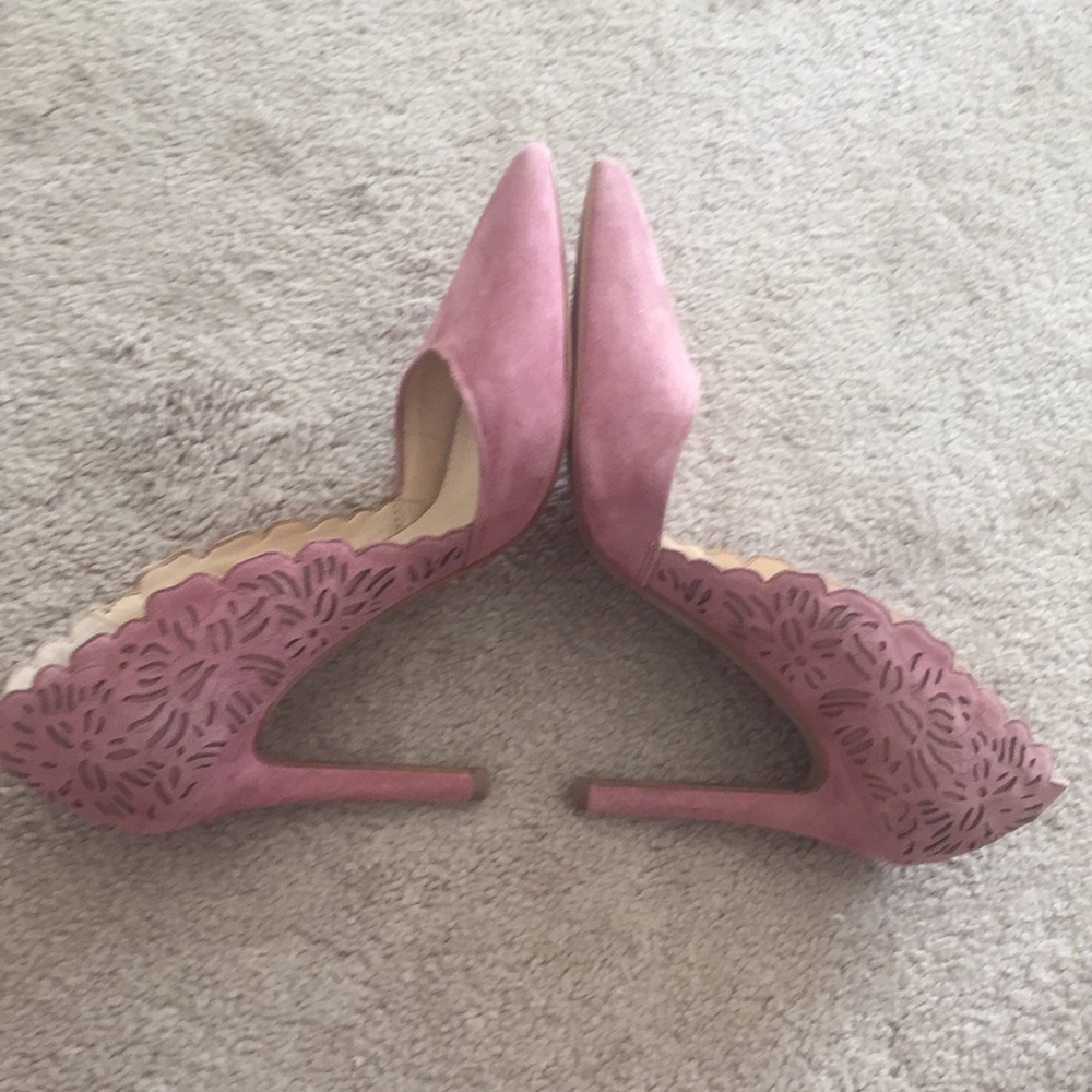 Jessica Simpson heels